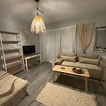 Airport Nowe Ogrody Terrace شقة *