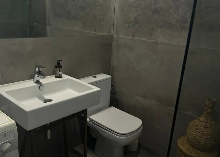 Nowe Ogrody 2 Airport * Poznań